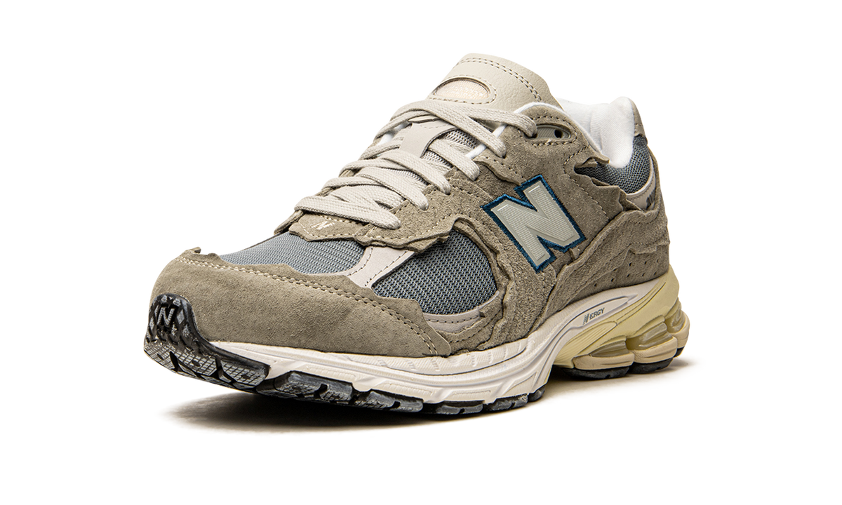 New Balance 2002R "Protection Pack - Mirage Grey" Sneakers