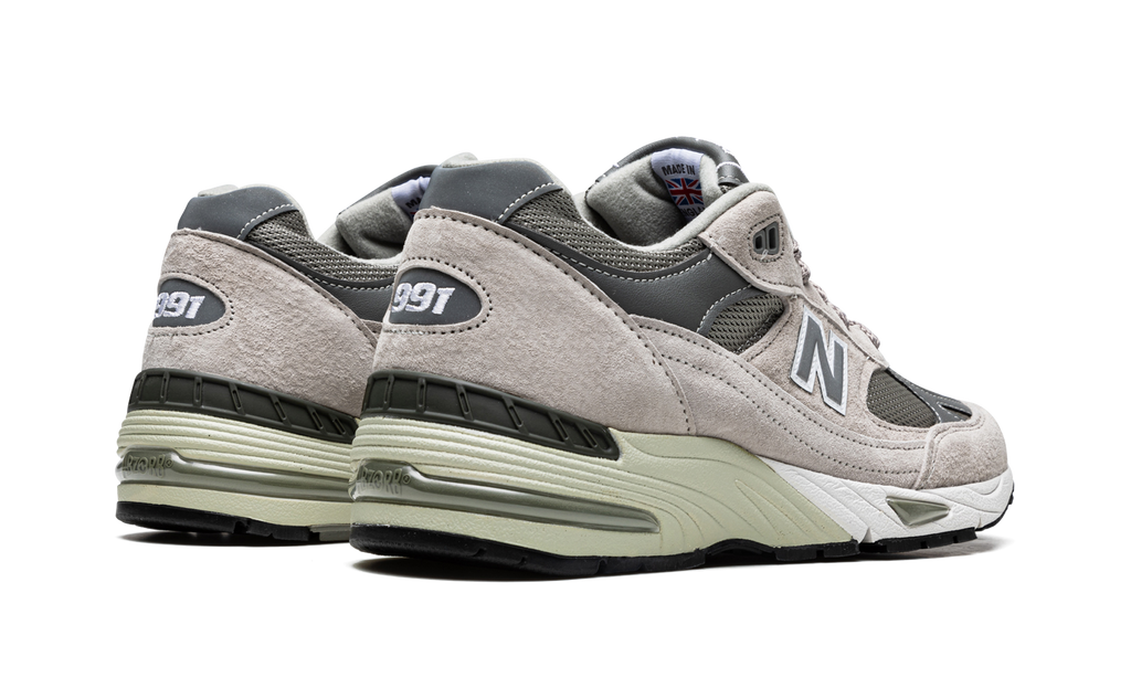 New Balance 991 "Grey" Sneakers