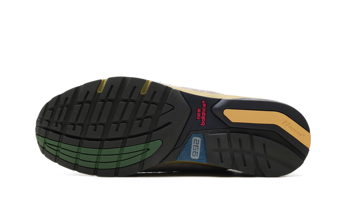 New Balance 992 "Salehe Bembury - Calm be the Crater" Sneakers