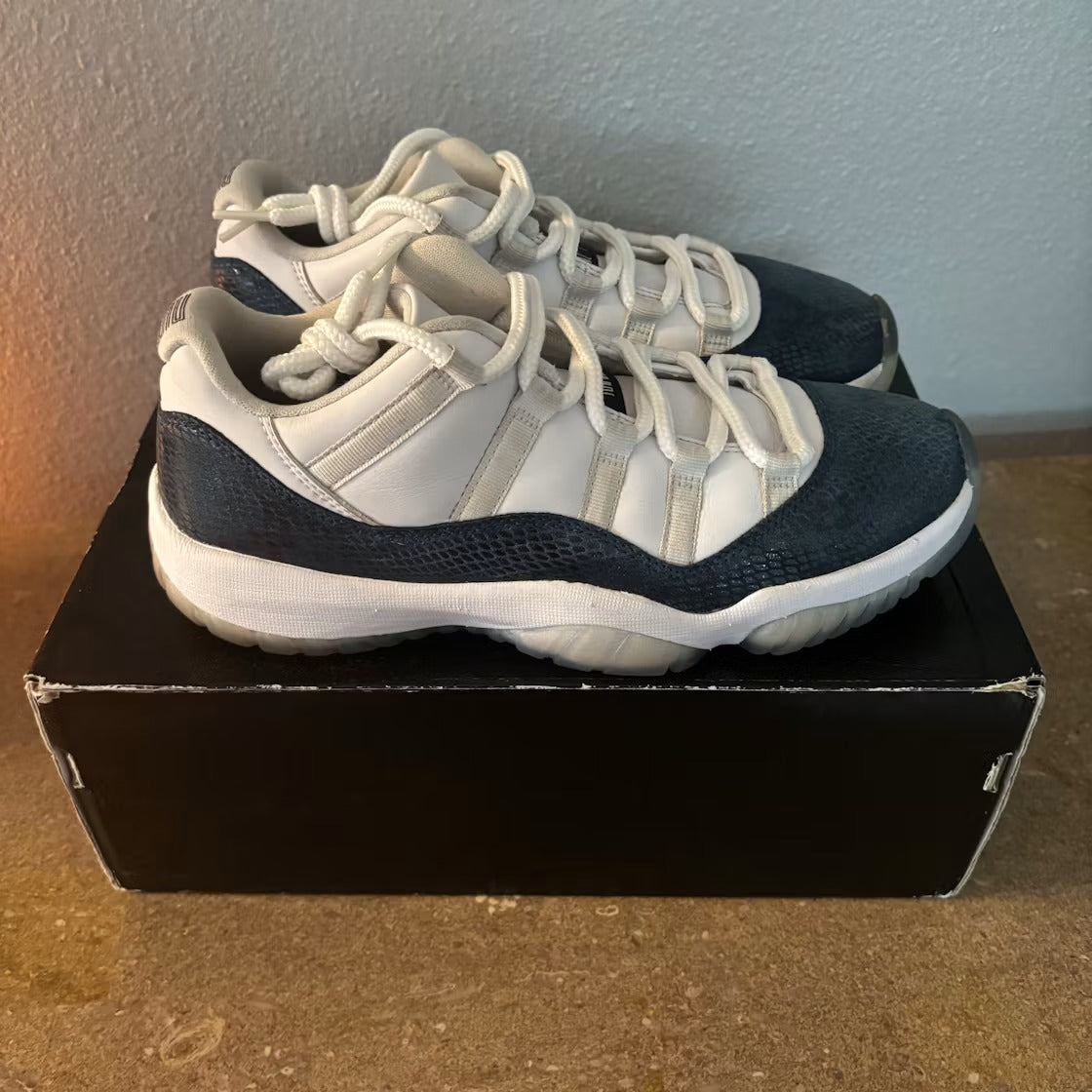Used - Air Jordan 11 Retro Low Snake Navy (2019) - US M 9 - detail 2