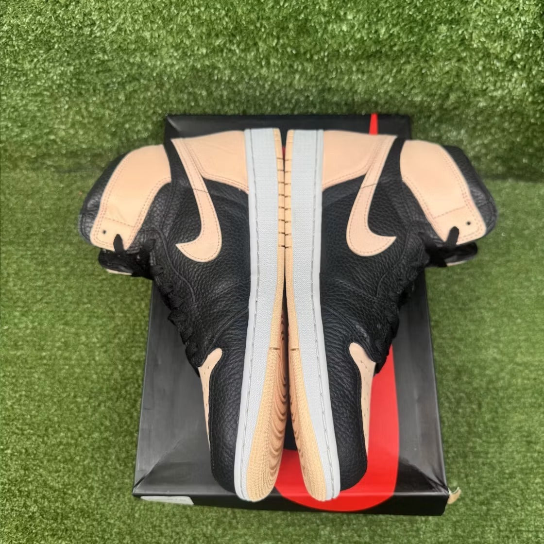 Used - Air Jordan 1 Retro High Black Crimson Tint - US M 10 - detail 3