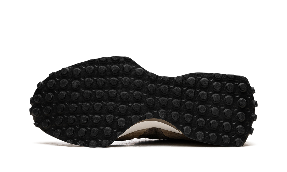 New Balance 327 "Mushroom Stoneware" Sneakers
