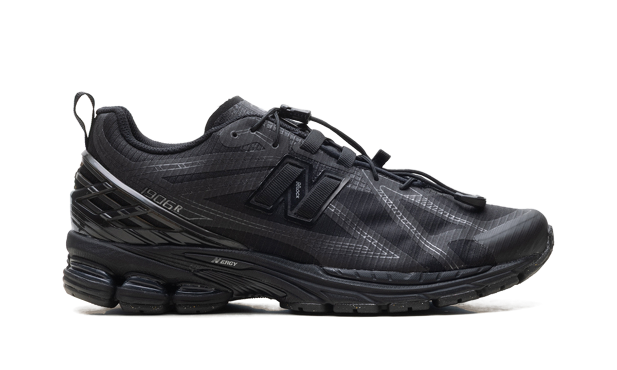 New Balance 1906R "No Sew Pack - Black" Sneakers