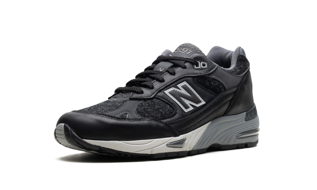 New Balance 991 "Harris Tweed - Black/Grey" Sneakers