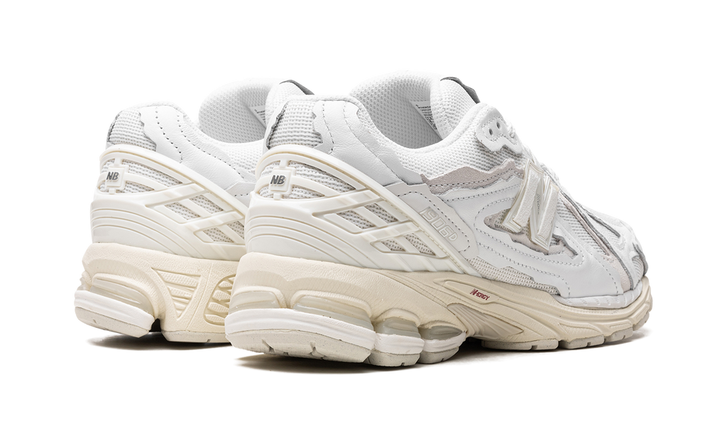 New Balance 1906R "Protection Pack" Sneakers - M1906DE