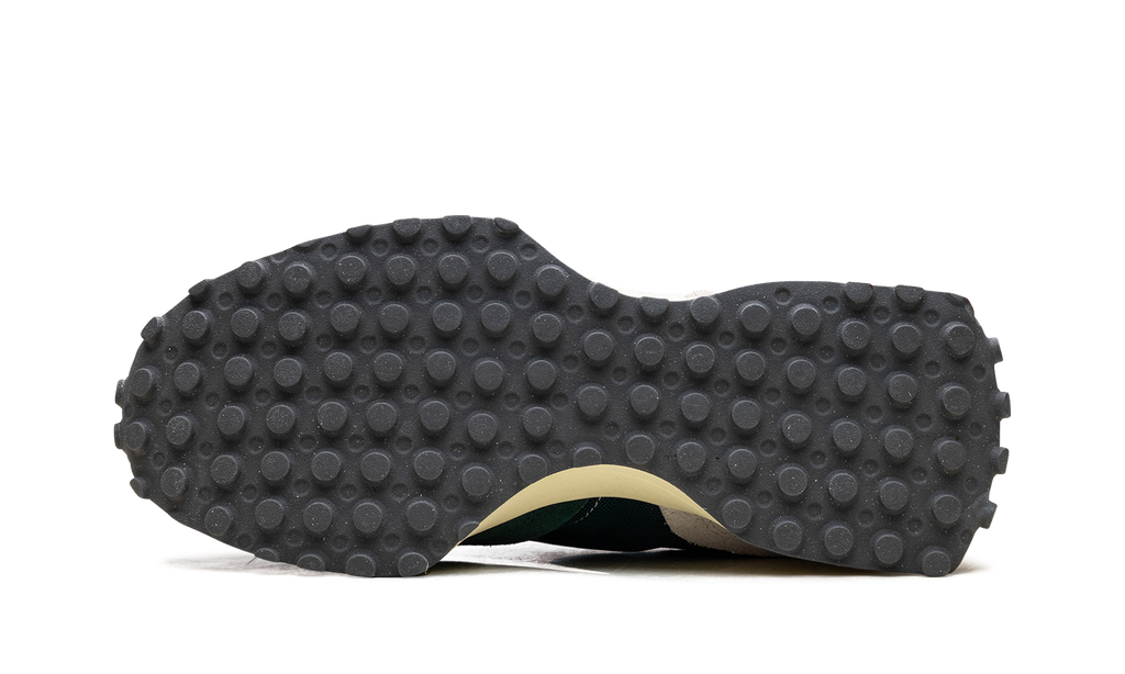 New Balance 327 "Marsh Green" Sneakers