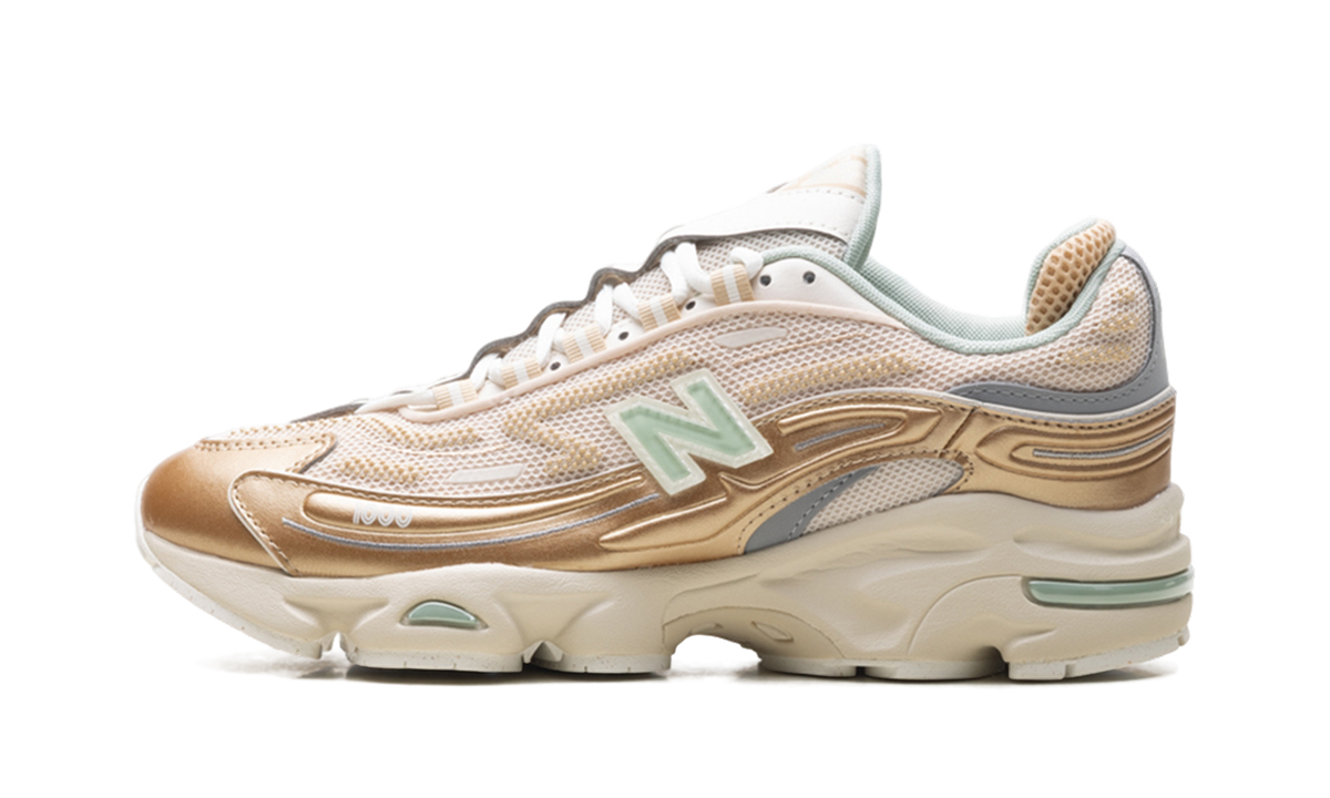 New Balance 1000 "Desert Clay" Sneakers