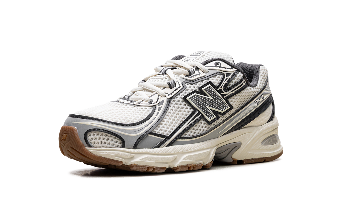 New Balance 740 "Beige Grey" Sneakers