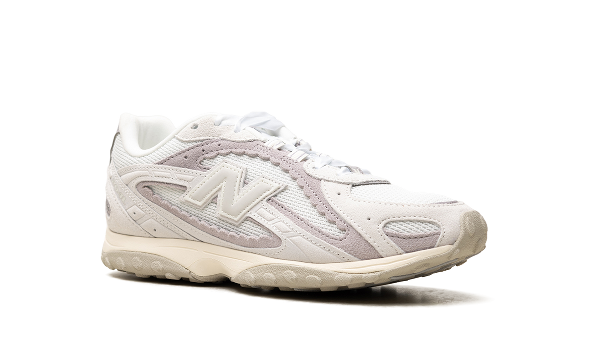 New Balance 204L "Reflection" Sneakers