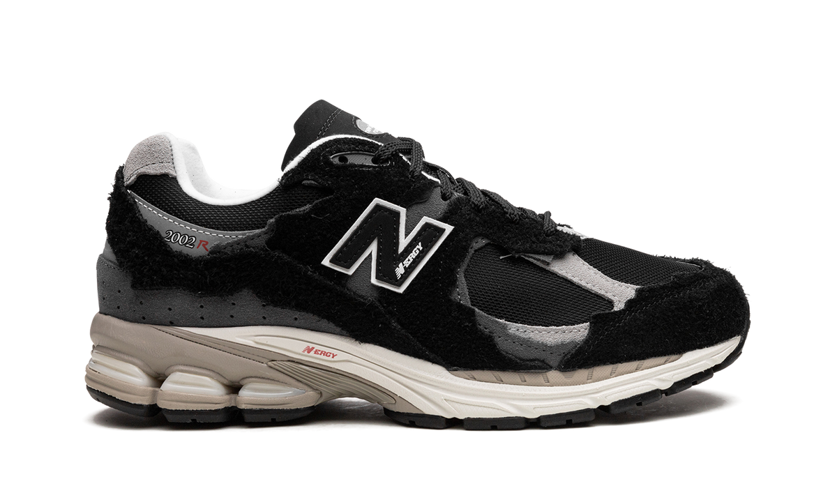 New Balance 2002R "Protection Pack - Black/Grey" Sneakers